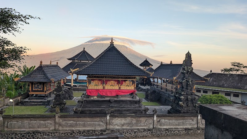 The Gate Enter to Lempuyang Temple - The Gate Enter to Lempuyang Temple, JJ5H+MRV, Tri Buana, Abang, Karangasem Regency, Bali 80852, Indonesia