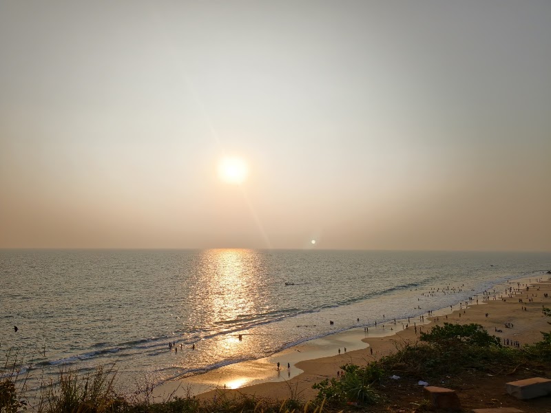 Varkala Cliff Beach/Helipad - Varkala Cliff Beach/Helipad PPP3+5RM Helipad, Varkala, Kerala 695141, India