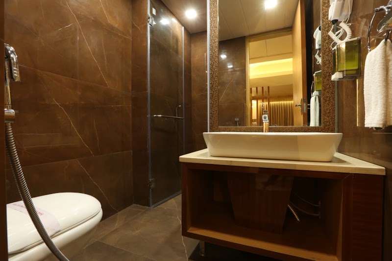 Hotel Omega - Hotel Omega PLOT, 2018P, Block A, Greenwood City, Sector 45, Gurugram, Haryana 122003, India
