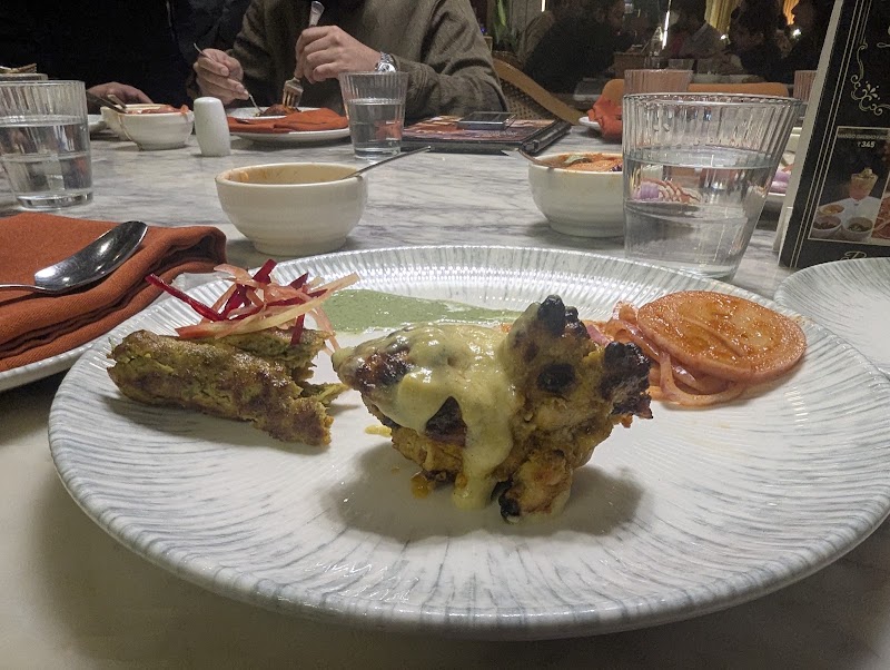 Gulati Restaurant, Gurugram - Gulati Restaurant, Gurugram A Block, Mega Mall Gurgaon, Dt Mega Mall, Golf Course Road Upper Ground Floor, Sector 28, DLF Phase 1, Gurugram, Haryana 122002, India