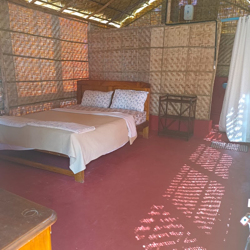 Sea Paradise - Sea Paradise, 123, Querim–Arambol–Agarwada Rd, Mandrem, Goa 403527, India