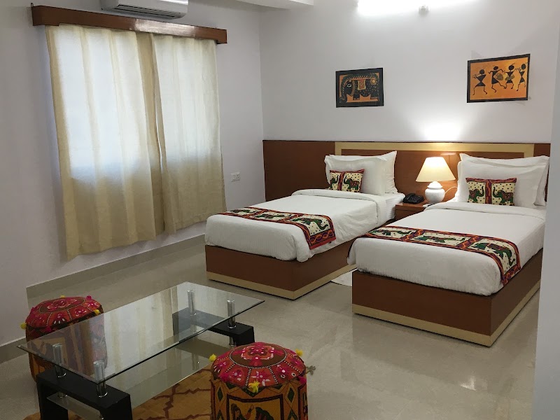 The Bodhgaya Hotel School - The Bodhgaya Hotel School Giant Buddha Rd, Bodh Gaya, Bihar 824231, India