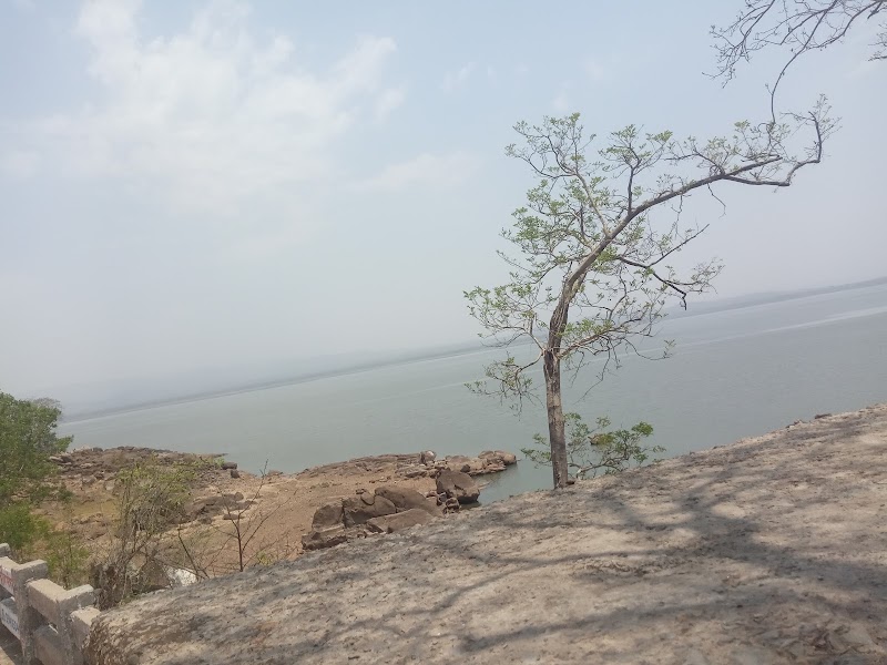 REST HOUSE - REST HOUSE, 9JQ4+WH, Khudiya, Chhattisgarh 495115, India