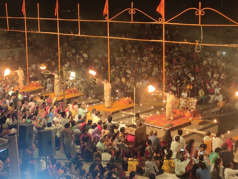 TRAVEDA TOUR PRIVATE LIMITED - TRAVEDA TOUR PRIVATE LIMITED Near, Birla Dharamshala Rd, Bodh Gaya, Bihar 824231, India