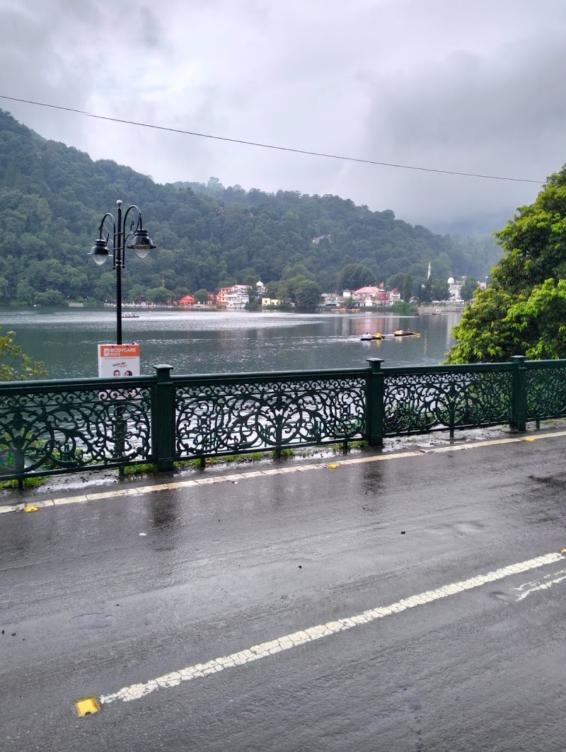 Lake View Point, Nainitaal - Lake View Point, Nainitaal 9FJ7+48Q, Tallital, Nainital, Uttarakhand 263001, India