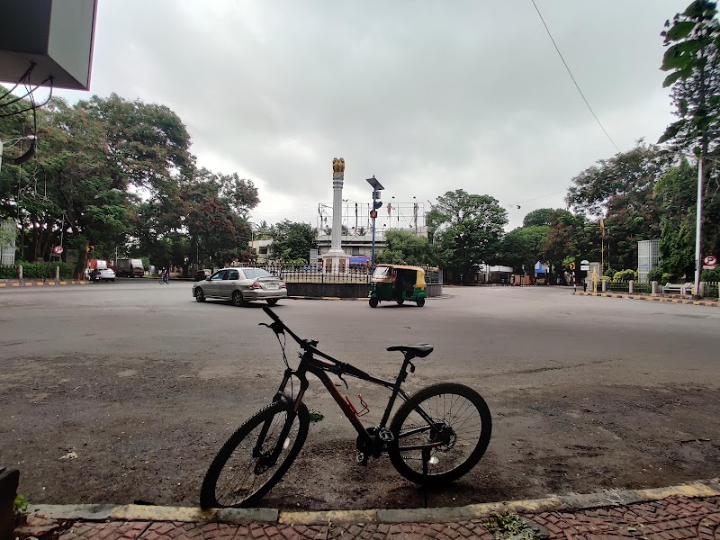 Ashoka Pillar Monument - Ashoka Pillar Monument WHVP+F38, Kankanpalya Rd, 2nd Block, Mavalli, Bengaluru, Karnataka 560011, India