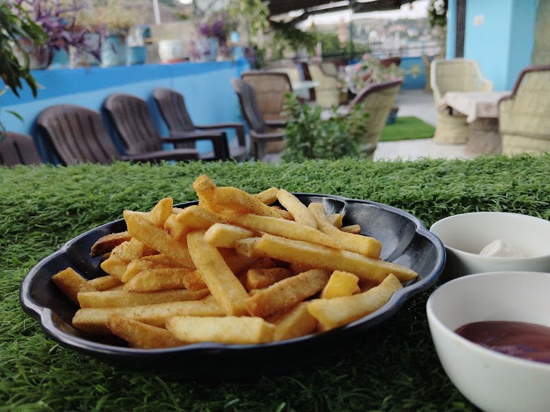 BLUE STAY ROOF TOP CAFE AND RESTAURANT - BLUE STAY ROOF TOP CAFE AND RESTAURANT Fort Rd, near Clock Tower, Killi Khana, makrana mohalla, Sodagaran Mohalla, Jodhpur, Rajasthan 342001, India