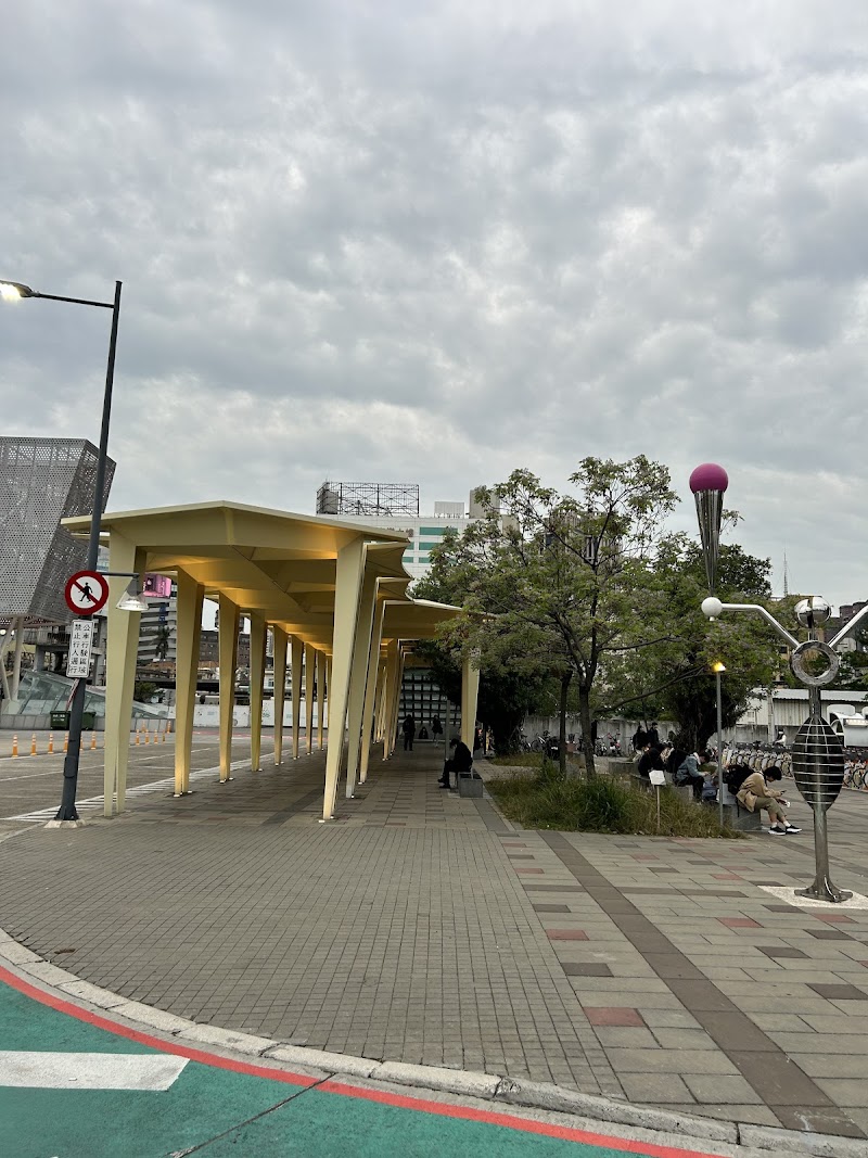 Hsinchu Bus Station - Hsinchu Bus Station, East District, Hsinchu City, Taiwan 300