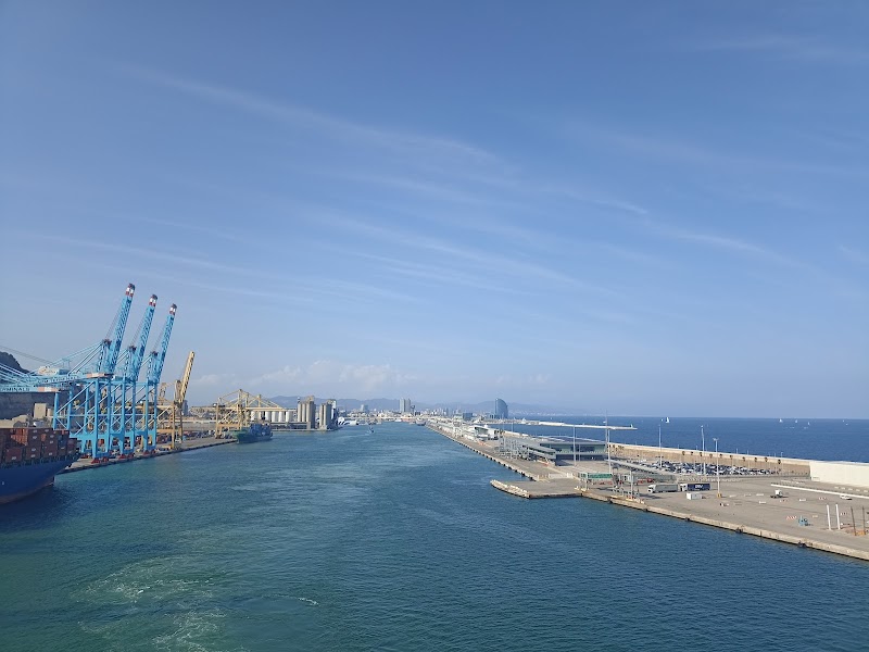 Cruise Ship Terminal - Cruise Ship Terminal, Moll de Sant Bertran, 3, Sants-Montjuïc, 08039 Barcelona, Spain