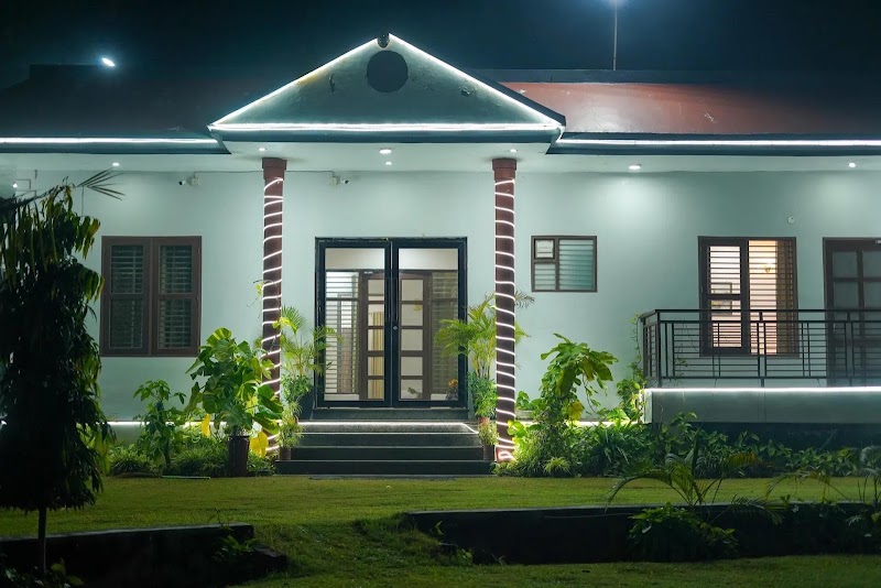 Alaya Stays by ELIVAAS Ashirwad Farms - Farmhouse in Delhi NCR | 5 BHK Farmhouse with Private Pool