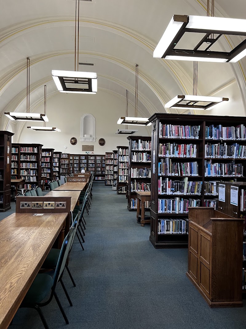 Regent's University London - Regent's University London Inner Cir, London NW1 4NS, UK