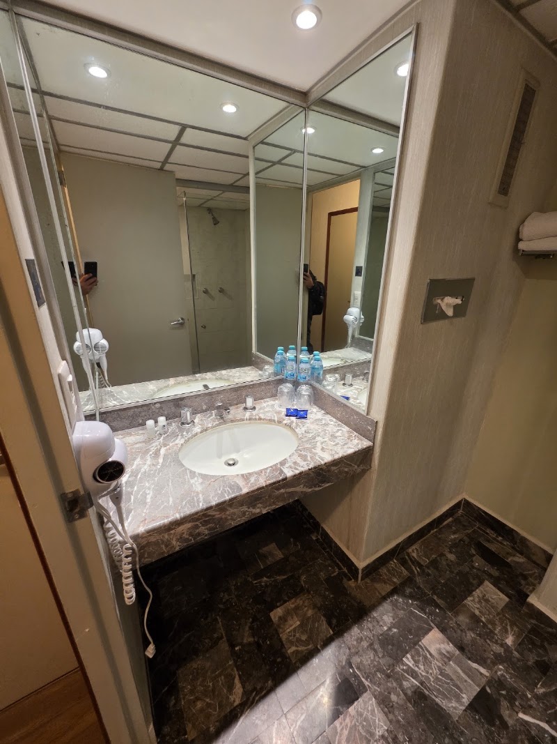 Hotel Bristol​ - Hotel Bristol​ Plaza Necaxa 17, Cuauhtémoc, 06500 Cuauhtémoc, CDMX, Mexico