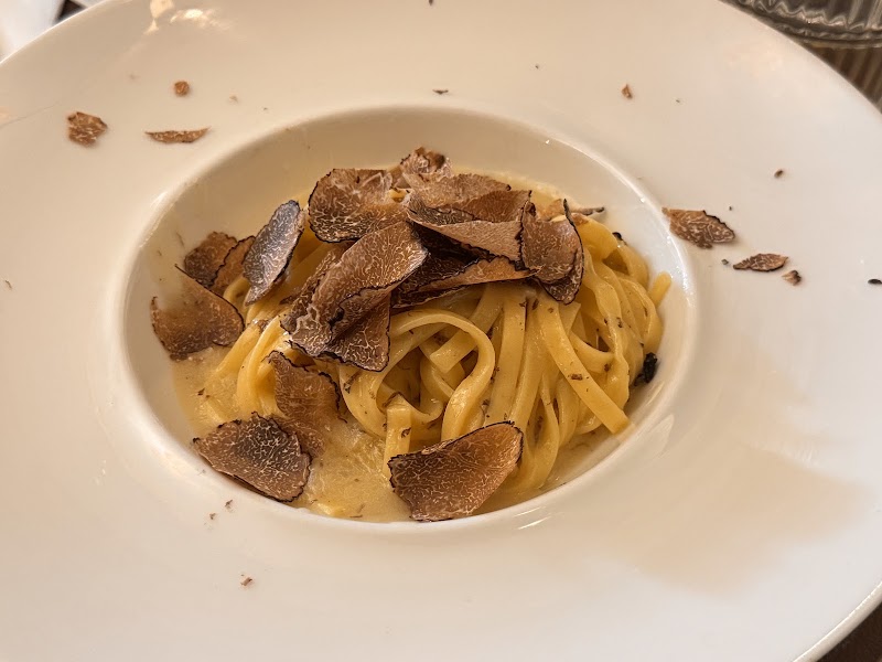 La tenda rossa - La tenda rossa Via dei Magazzini, 4, 50122 Firenze FI, Italy