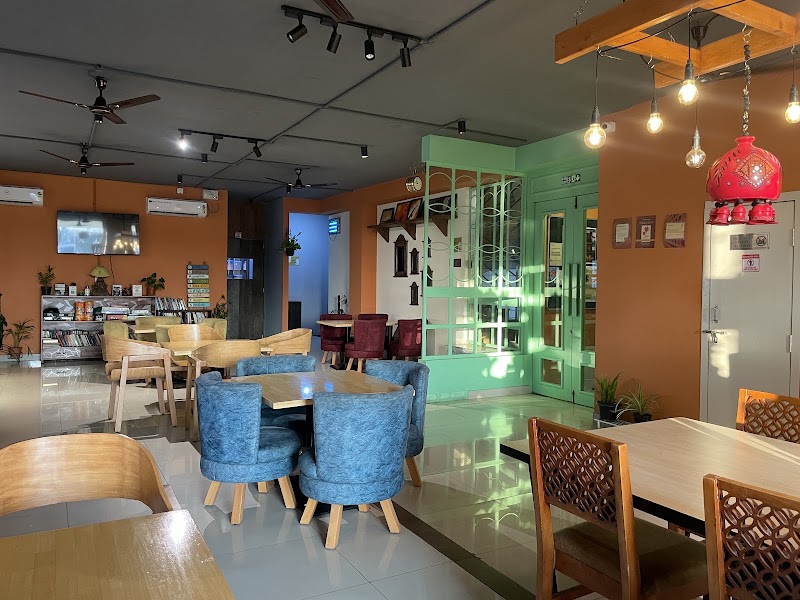 Dialogues Cafe Koramangala - Dialogues Cafe Koramangala 21, 80 Feet Rd, Nirguna Mandir Layout, 4th Block, Koramangala, Bengaluru, Karnataka 560034, India