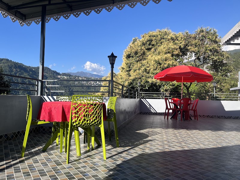 Budget Homestay in Gangtok | Cliff Homestay