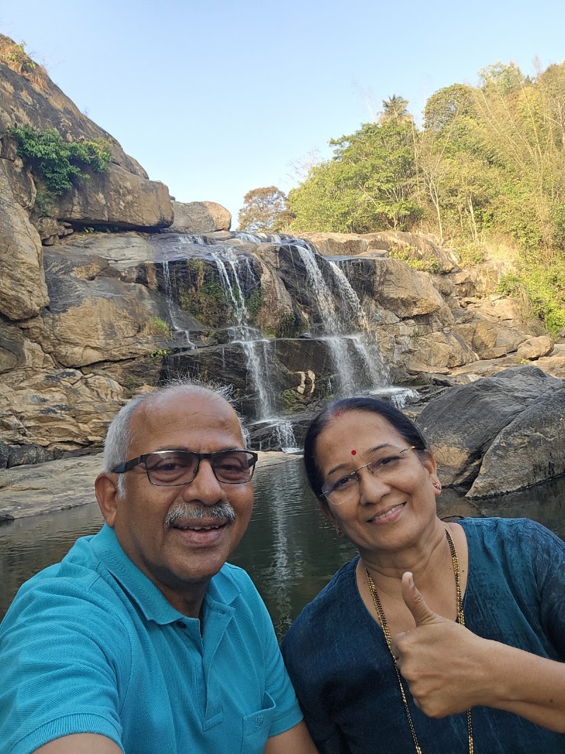 Kerala Tourism Hub - Kerala Tourism Hub, 1st floor, Madathiparambil Building, Puthiya Road, Vennala, Kochi, Kerala 682028, India
