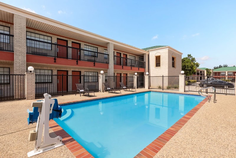 Days Inn by Wyndham San Antonio Near Fiesta Park - Days Inn by Wyndham San Antonio Near Fiesta Park 11790 I-10, San Antonio, TX 78230, USA