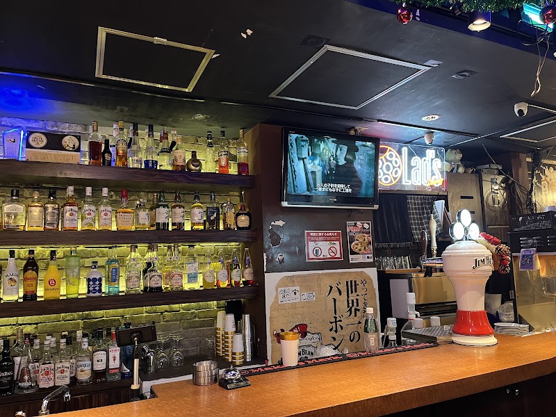 Lad's Dining - Lad's Dining Japan, 〒160-0022 Tokyo, Shinjuku City, Shinjuku, 3-chōme−35−７ さんらくビル B1