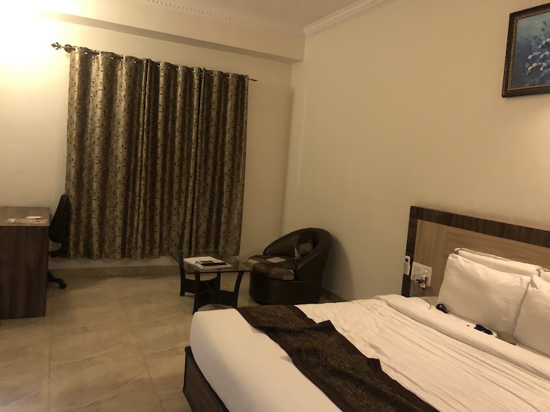 RG Hotels and Resort - RG Hotels and Resort, beside RG conventional hall, Malur, Kanachikkanahalli, Karnataka 563130, India