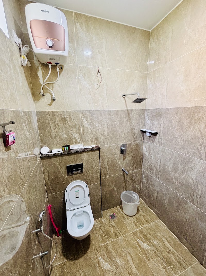 Royal Beach Villa - Royal Beach Villa, Divan Kandappa Nagar, Plot No 176, 4th Cross Rd, opposite Auroville Beach, Puducherry, Periyamudaliyar Chavadi, Tamil Nadu 605104, India