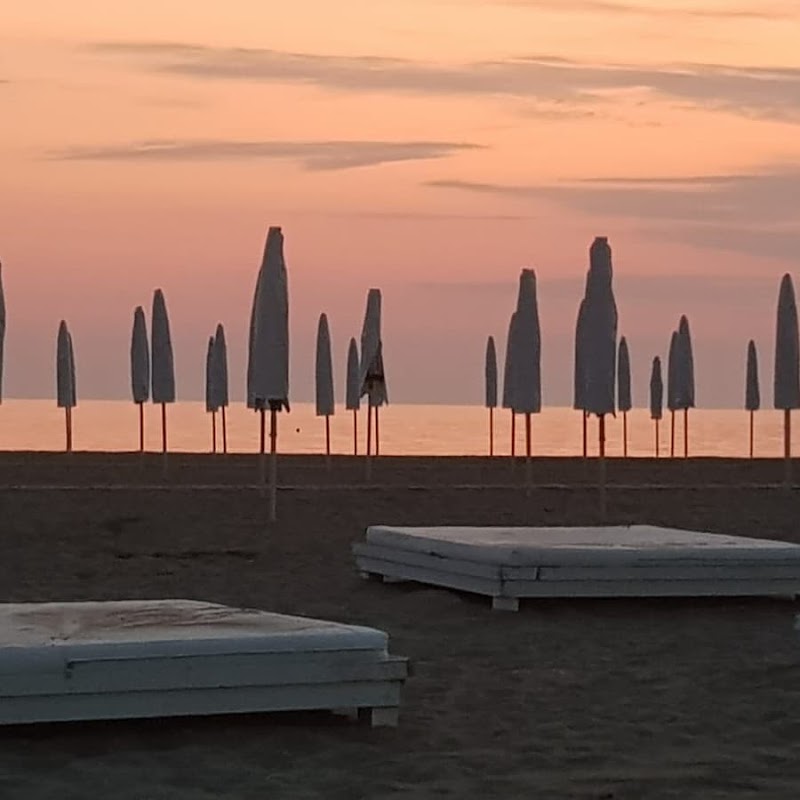 Stabilimento Balneare Miraggio Club - Stabilimento Balneare Miraggio Club, Lungomare di Ponente, 83, 00054 Fiumicino RM, Italy