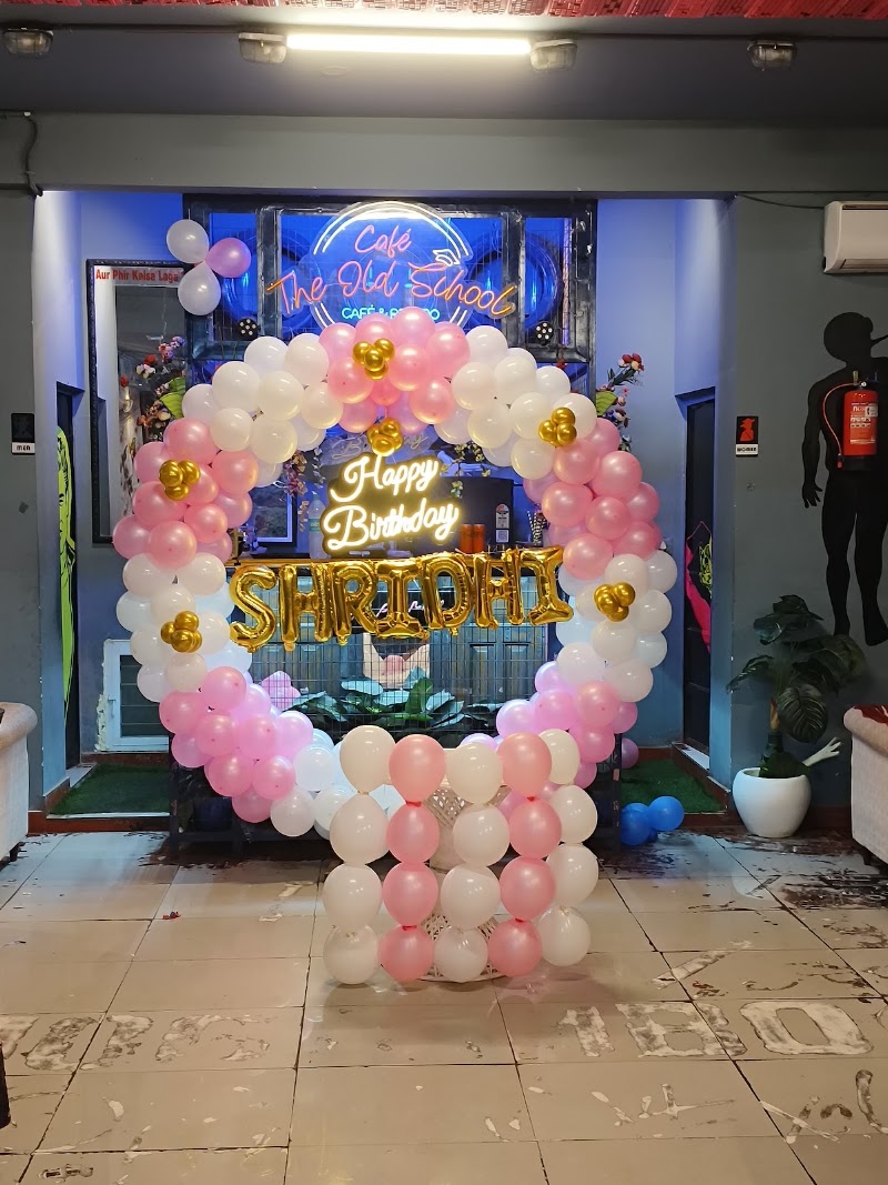 Old School Family Restaurant - Old School Family Restaurant C-389, Kh No. 29, 12, Ramphal Chowk Rd, Harijan Basti, Sector 7 Dwarka, Palam, New Delhi, Delhi, 110077, India