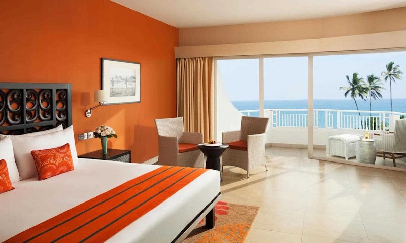 Taj Bentota Resort & Spa, Sri Lanka - Taj Bentota Resort & Spa, Sri Lanka National Holiday Resort, Beach Rd, බෙන්තොට 80500, Sri Lanka