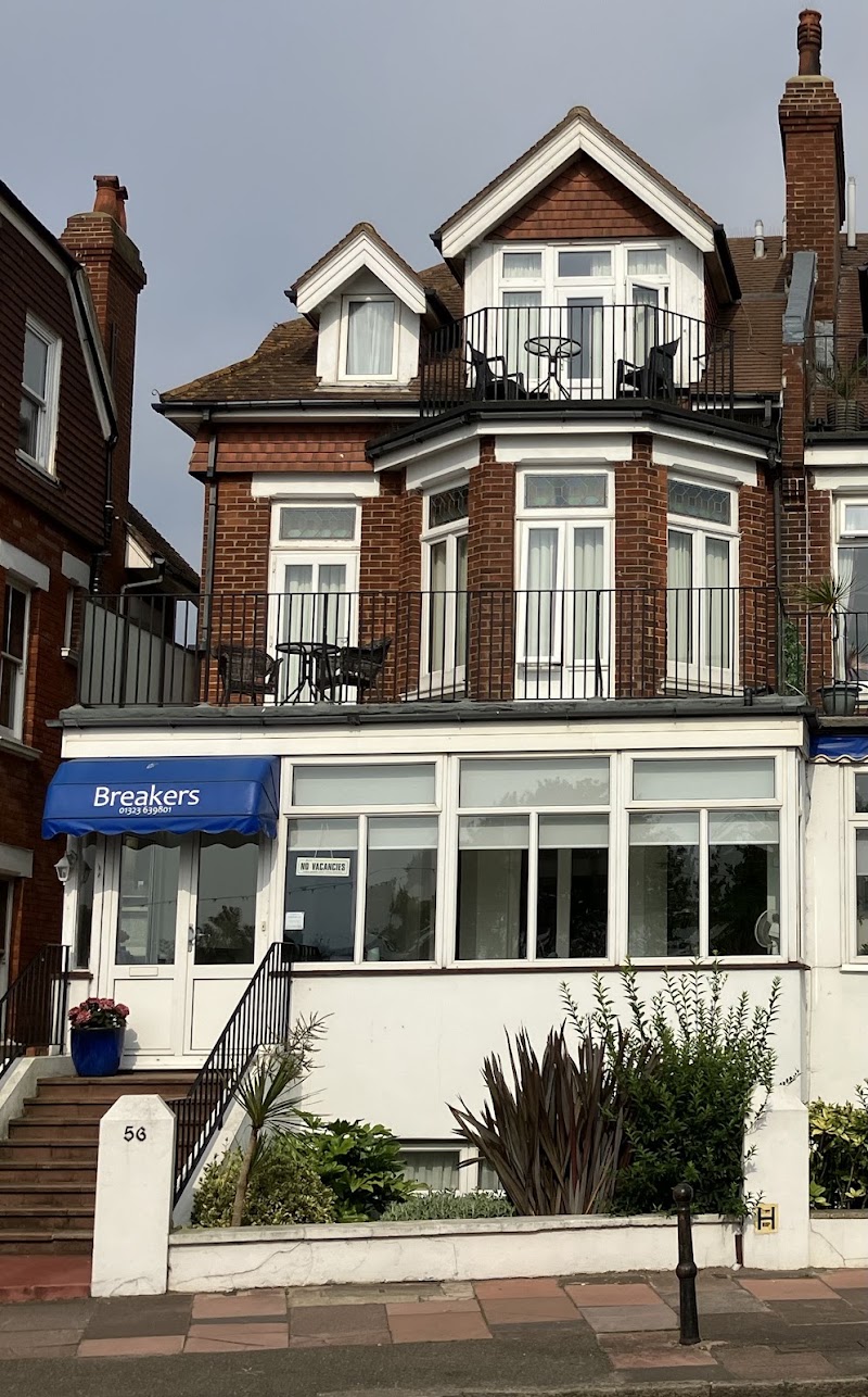 Breakers Bed & Breakfast - Breakers Bed & Breakfast, Breakers Guesthouse, 56 Royal Parade, Eastbourne BN22 7AQ, UK