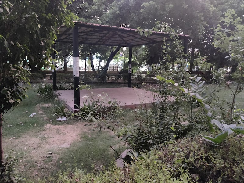 Sector 40 Park - Sector 40 Park C3X5+W2X, Market Rd, Urban Estate, Sector 40, Gurugram, Haryana 122003, India