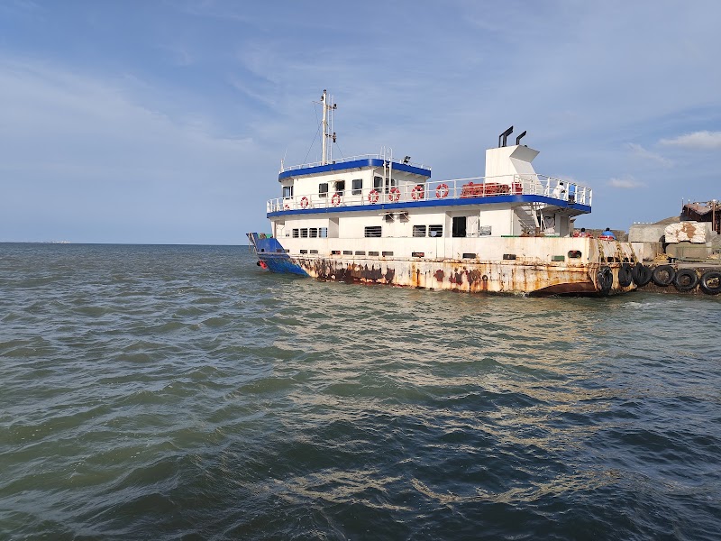 Vivekananda Rock Ferry Service - Vivekananda Rock Ferry Service, 3HJ2+CF9, Vivekananda Dock Rd, Kanniyakumari, Tamil Nadu 629702, India