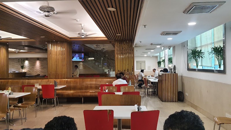 EVERGREEN SWEET HOUSE - EVERGREEN SWEET HOUSE, S-29 - 30, MARKET, Block S, Green Park, New Delhi, Delhi 110016, India