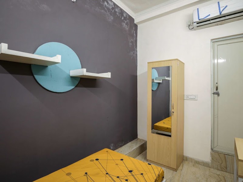 Stanza Living Kobe House | Ladies PG in South Campus - Stanza Living Kobe House | Ladies PG in South Campus 280, J.J. Colony, Satyaniketan, Moti Bagh II, South Campus, South Moti Bagh, New Delhi, Delhi 110021, India