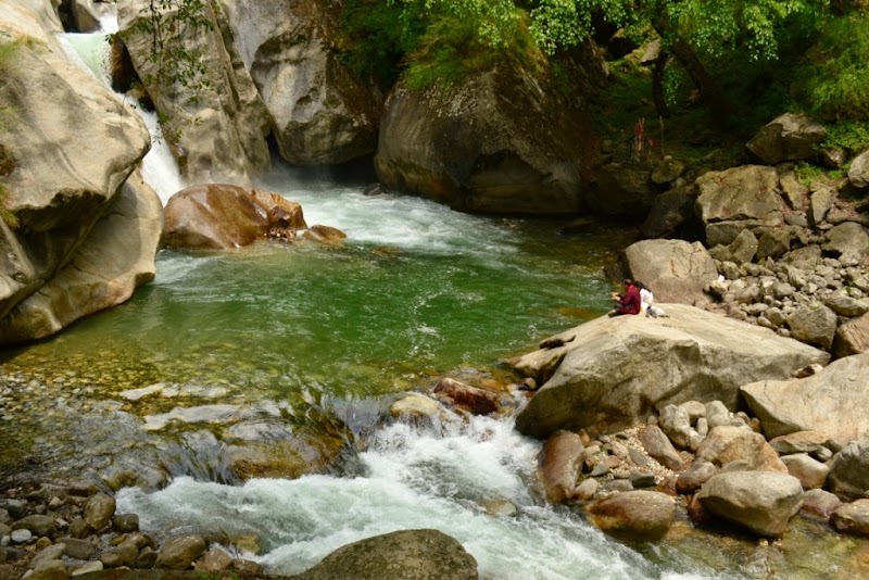 Tirthan Trails - Tirthan Trails 1km milestone, across Goshaini, Gushaini, Pekhri, Himachal Pradesh 175123, India