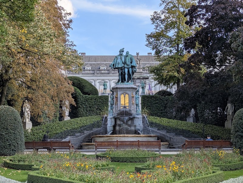 Kleine Zavelsquare - Kleine Zavelsquare Pl. du Petit Sablon 12, 1000 Bruxelles, Belgium