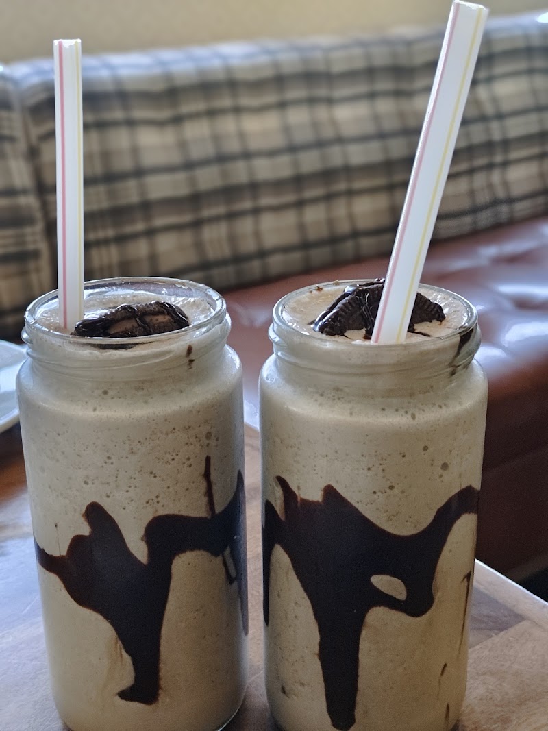 Cafe LazyMojo - Cafe LazyMojo H1, H2, SL Marg, opp. Genpact Jaipur, Lal Bahadur Nagar, Malviya Nagar, Jaipur, Rajasthan 302018, India