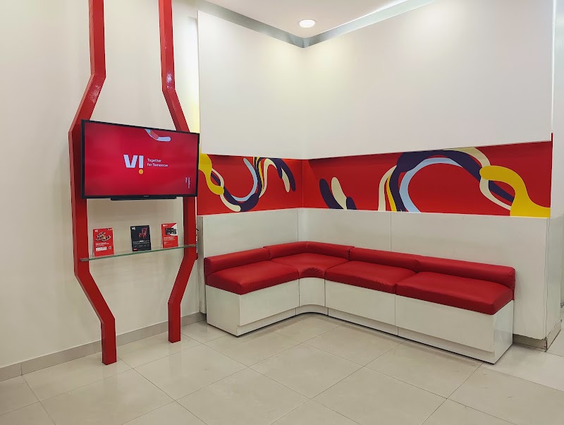 Vi - Vodafone Idea Store - Vi - Vodafone Idea Store, Plot No 20, Central Ave, Near Telephone Exchange, Bagadganj, Nagpur, Maharashtra 440008, India