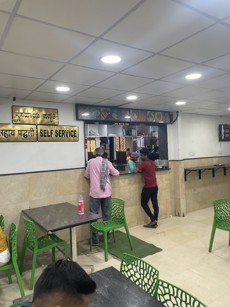 Indian Railway Catering and Tourism Corporation - Indian Railway Catering and Tourism Corporation, XHH9+5PH, Kempegowda, Majestic, Bengaluru, Karnataka 560023, India