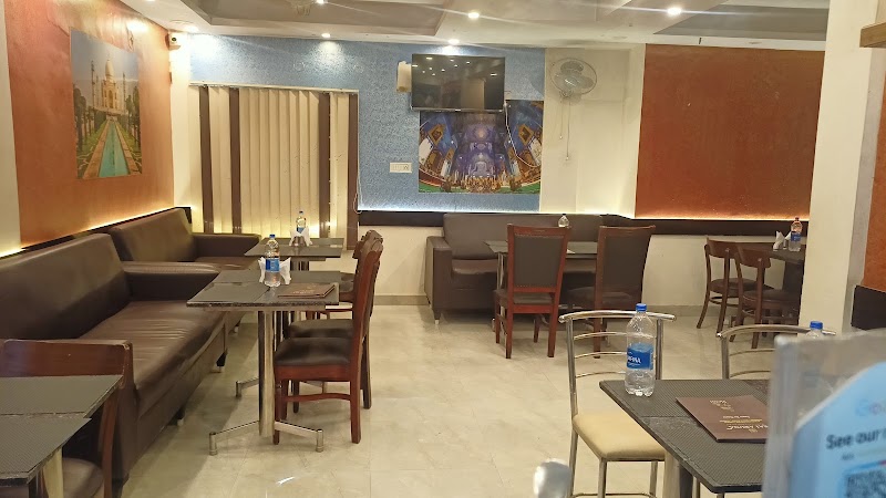 New Sai Aruna Andhra Style Family Restaurant - New Sai Aruna Andhra Style Family Restaurant 102, Marathahalli Main Rd, opposite Kalamandhir, Anand Nagar, Aswath Nagar, Marathahalli, Bengaluru, Karnataka 560037, India