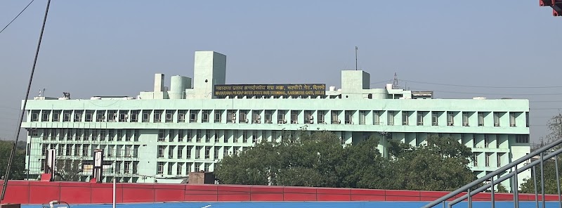 Maharana Pratap Inter State Bus Terminal Metro Station Kashmere Gate - Maharana Pratap Inter State Bus Terminal Metro Station Kashmere Gate, Metro Station Kashmere Gate, Kashmere Gate, Delhi, 110006, India