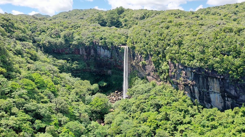 Pinaisara Falls - Pinaisara Falls Uehara, 竹富町 Taketomi, Yaeyama District, Okinawa 907-1541, Japan