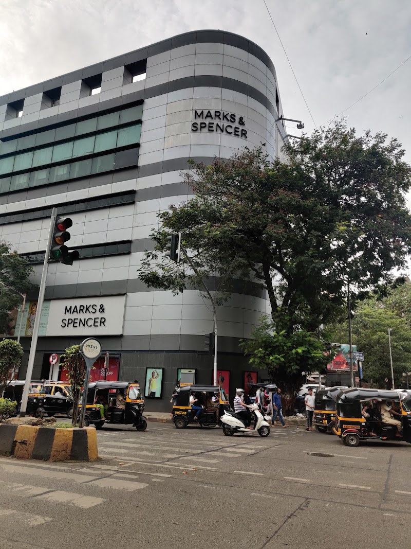 Hill Road - Hill Road Hill Rd, Bandra West, Mumbai, Maharashtra 400050, India