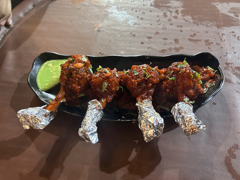 Chaudhary Dhaba - Chaudhary Dhaba 20, Medicity, Islampur Colony, Sector 38, Gurugram, Haryana 122018, India