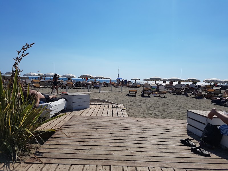 Blu Fregene - Blu Fregene, Lungomare di Ponente, 83, 00054 Fregene RM, Italy