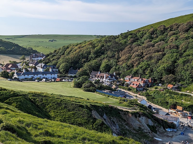 Lulworth Cove - Lulworth Cove Lulworth Cove, United Kingdom