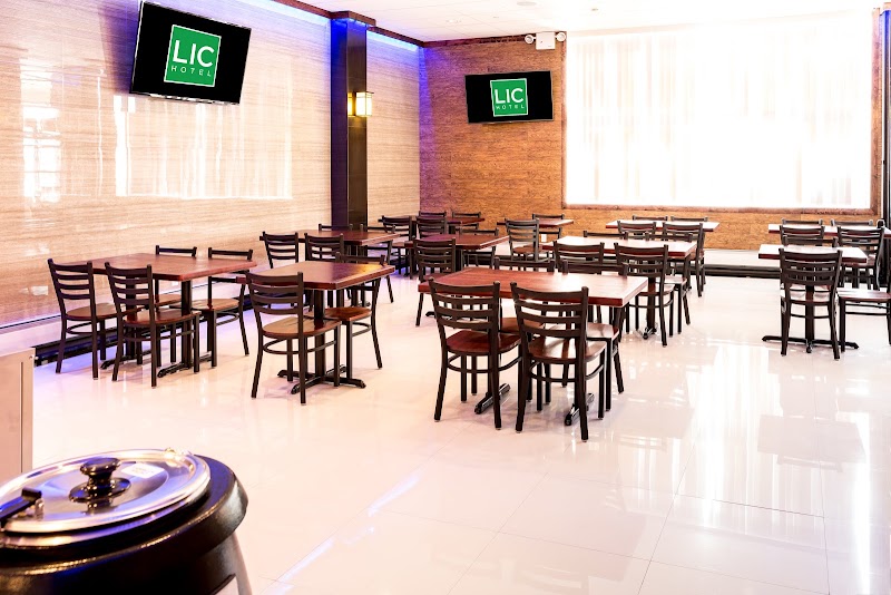 LIC Hotel - LIC Hotel 44-04 21st St, Long Island City, NY 11101, USA