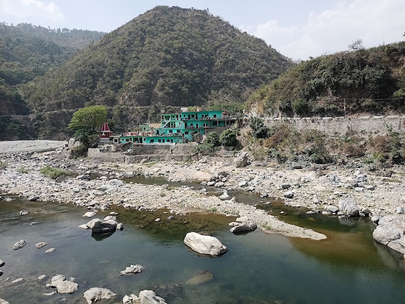 KMVN Tourist Rest House TRH Khairna - KMVN Tourist Rest House TRH Khairna Bhowali- Almora Road, Dist, FFWJ+C69, Khairna, Chhara, Uttarakhand 263135, India