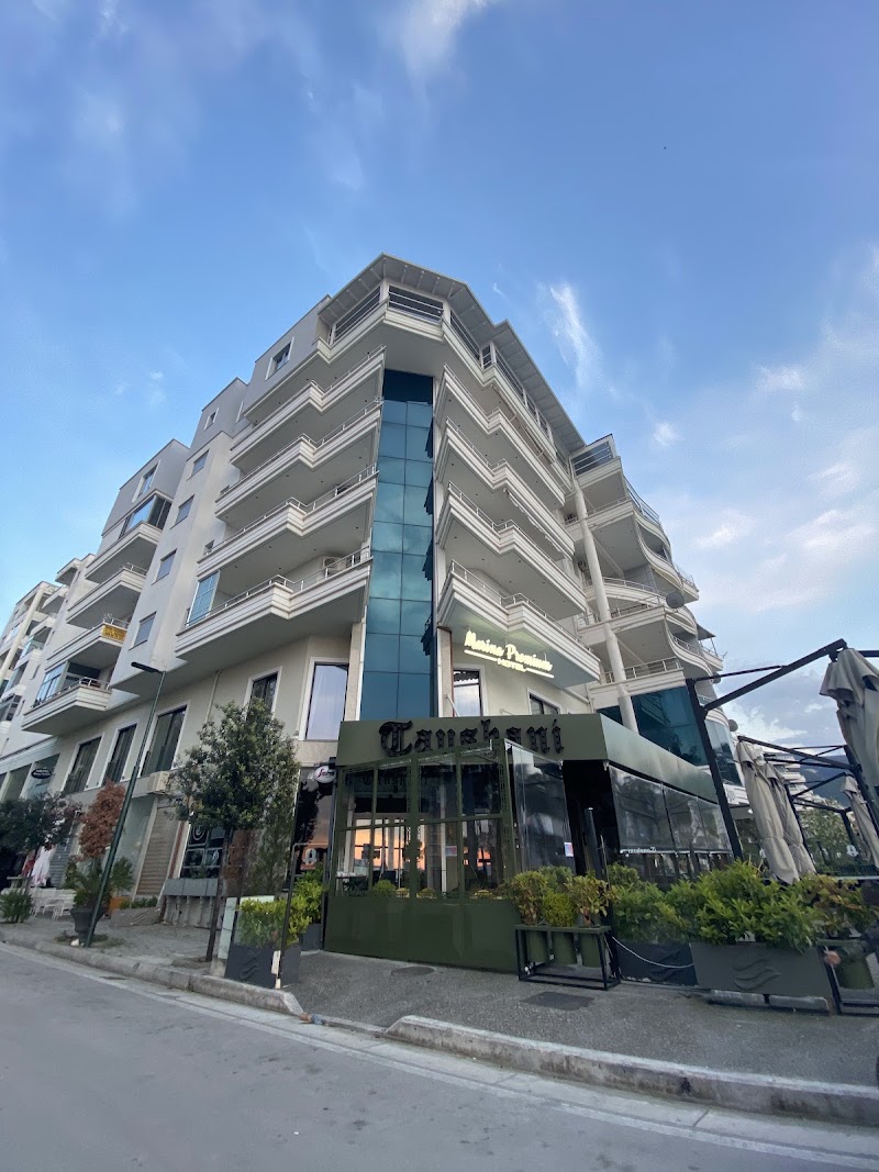 Marina Premium Hotel & Apartments - Marina Premium Hotel & Apartments, Rruga Haziz Xhyherri Sh 8, Vlora 9406, Albania