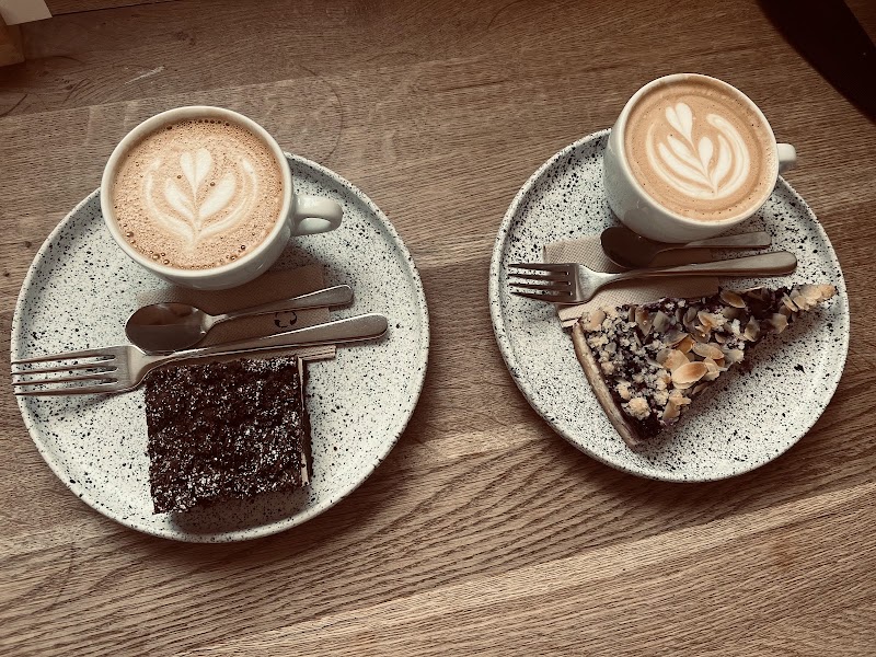 Café Jen - Café Jen Kodaňská 37, 101 00 Praha 10-Vršovice, Czechia