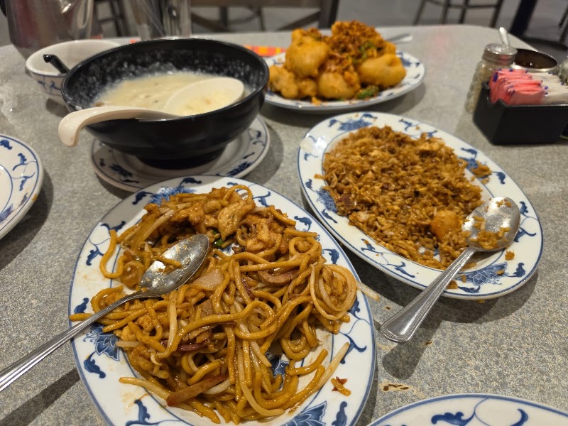 Jade Villa Chinese Restaurant - Jade Villa Chinese Restaurant 353 Independence Blvd, Virginia Beach, VA 23462, USA