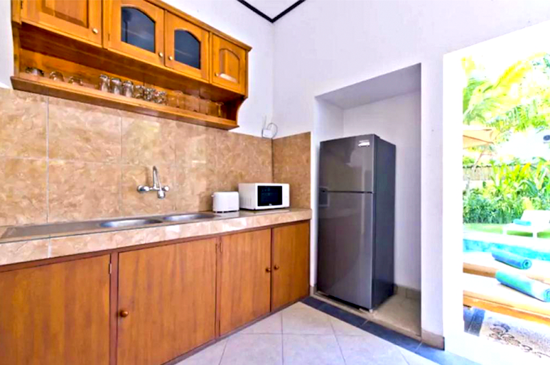 The Nenny Bali Villa | 3 Bedroom Family Home Rentals Seminyak - The Nenny Bali Villa | 3 Bedroom Family Home Rentals Seminyak, Jl. Lebak Sari Jl. Petitenget No.6B, Seminyak, Kec. Kuta Utara, Kabupaten Badung, Bali 80361, Indonesia